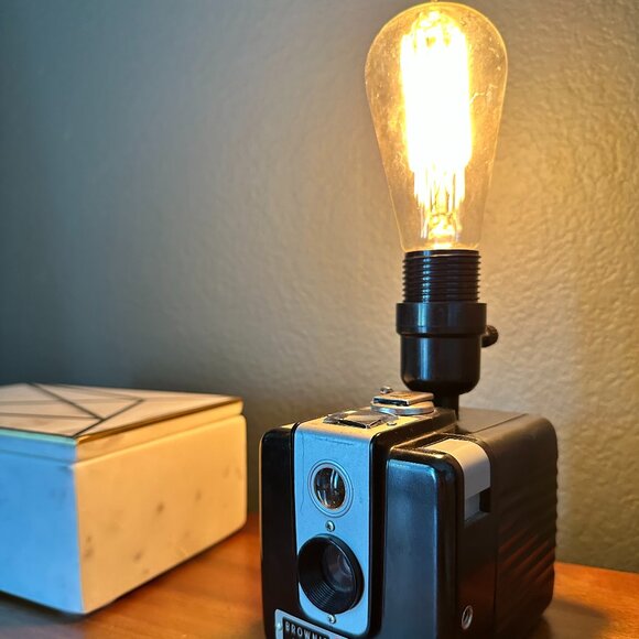 Antique Camera Table Lamp | Kodak Brownie | Works - Picture 2 of 3